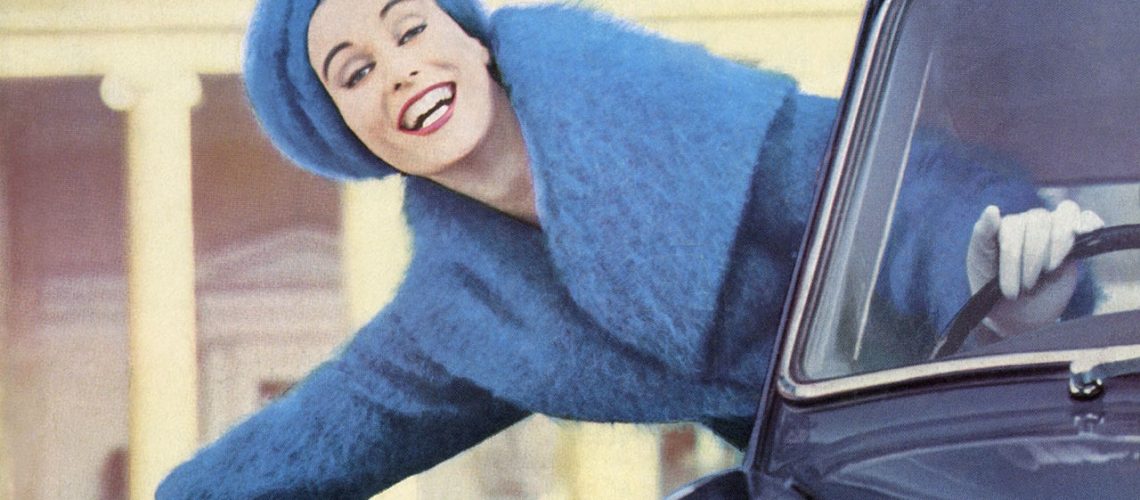 HM-VOGUEUK-11424-CAR2.jpg