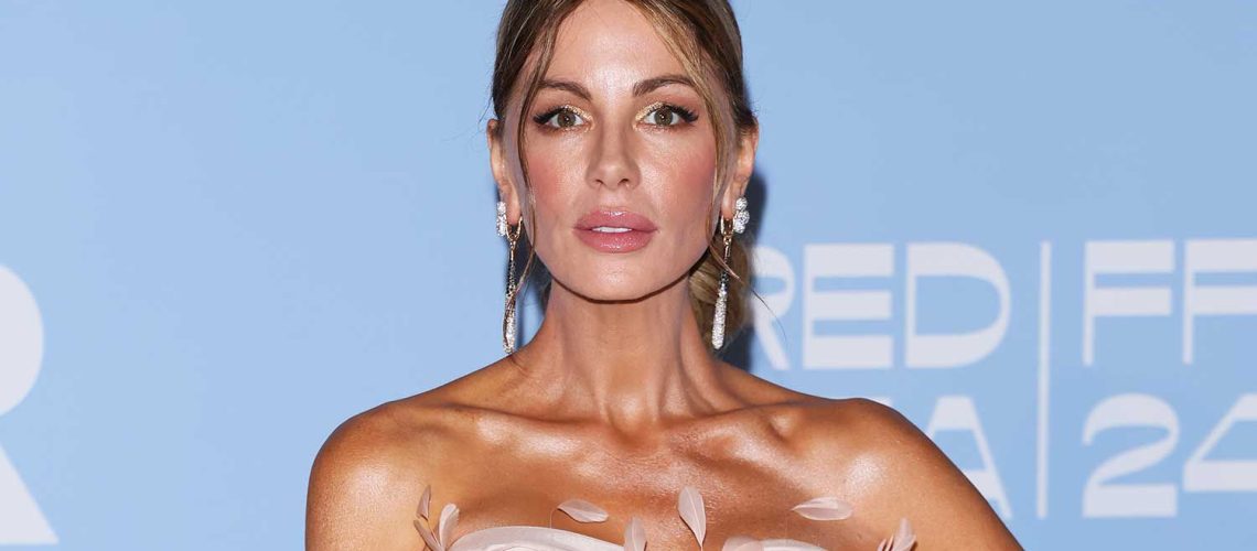 kate-beckinsale-Campari-At-amfAR-2024-061125-3a42ee41a95045dfac0fdacc36dbd50f.jpg